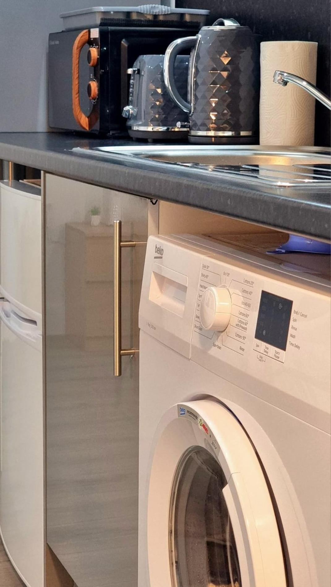 לונדון Brand New Collection Of Studios Close To Tube Station מראה חיצוני תמונה